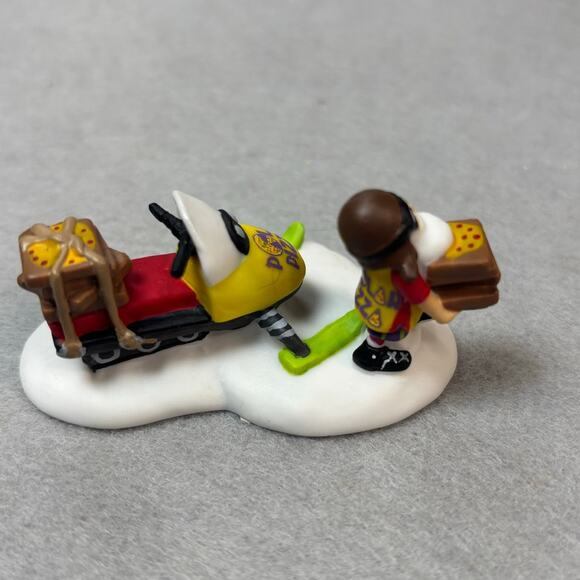 Department 56 North Pole Village Polar Pizza, Never Cold Retired 804460 EUC - Picture 3 of 7